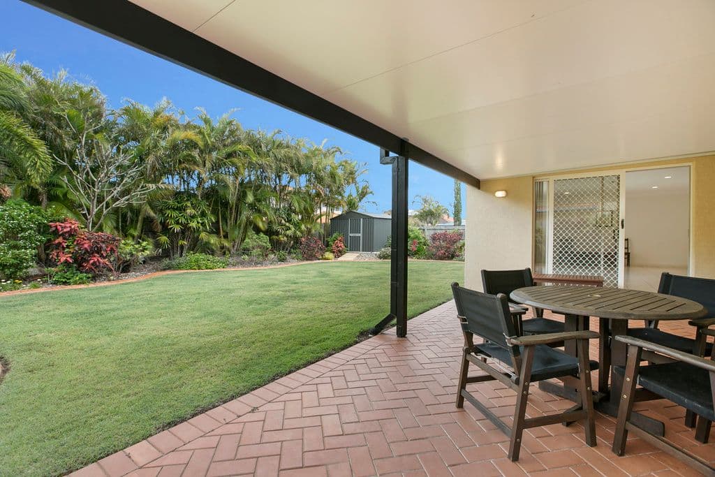 13 Helena Street, WELLINGTON POINT QLD 4160, Wellington Point - Thumbnail 2