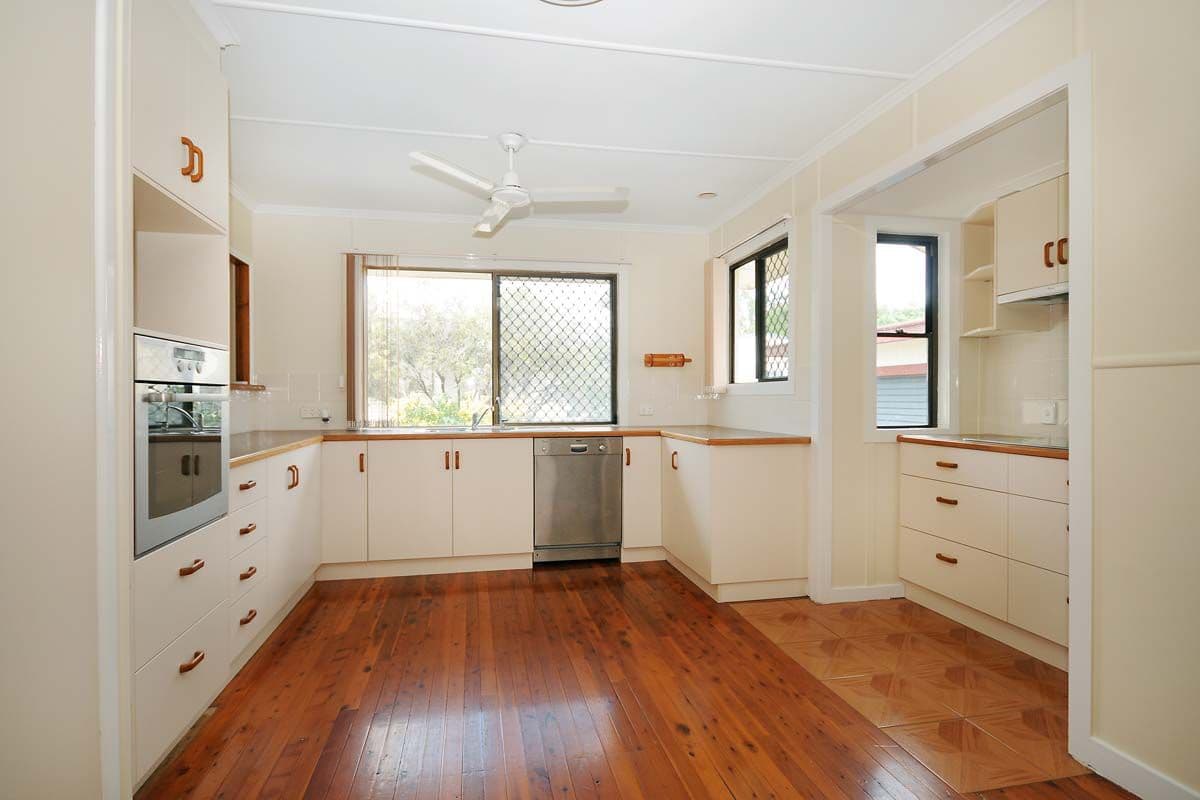 320 Bridge Street, NEWTOWN QLD 4350, Newtown - Thumbnail 3