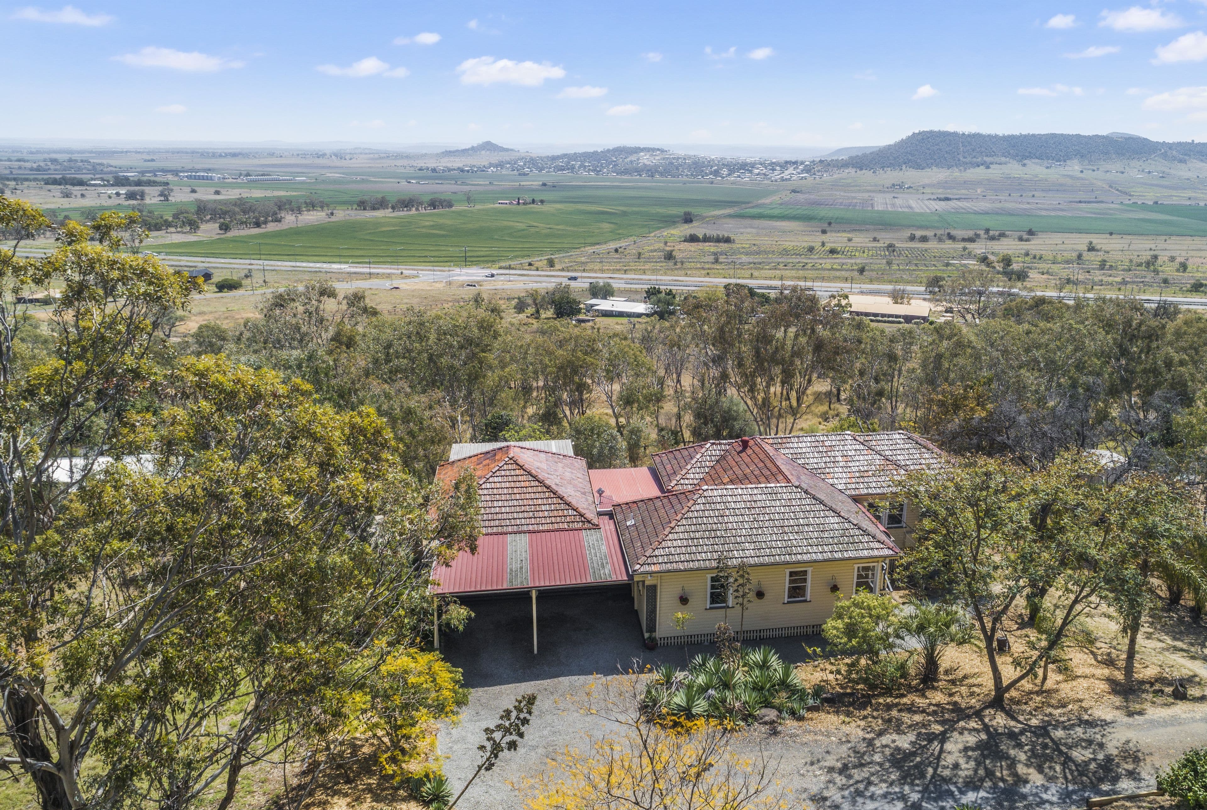 17 Linora Drive, Gowrie Mountain QLD 4350, Gowrie Mountain - Image 1