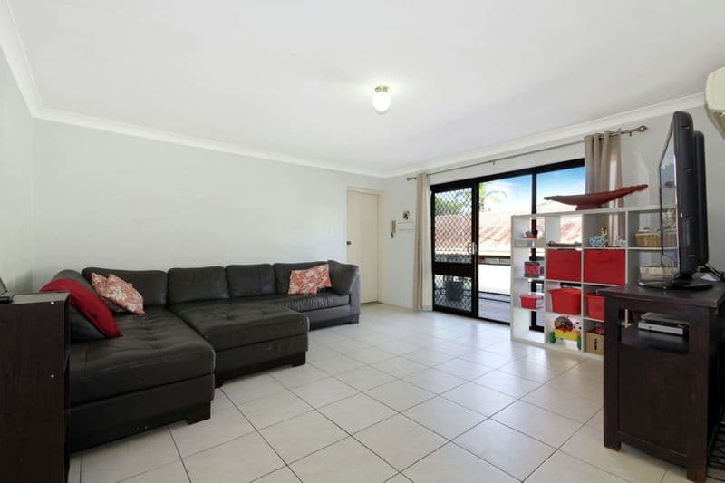 17 Logan Street, Greenslopes - Image 1