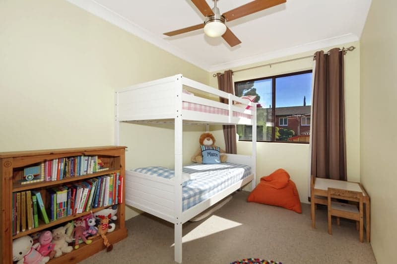 17 Logan Street, Greenslopes - Thumbnail 8