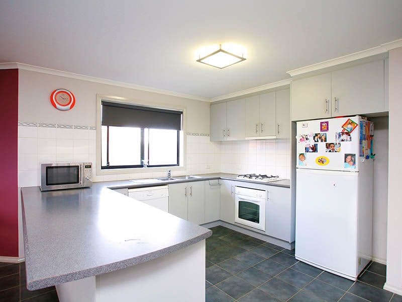5  The Pippin, WHITTLESEA VIC 3757, Whittlesea - Thumbnail 4