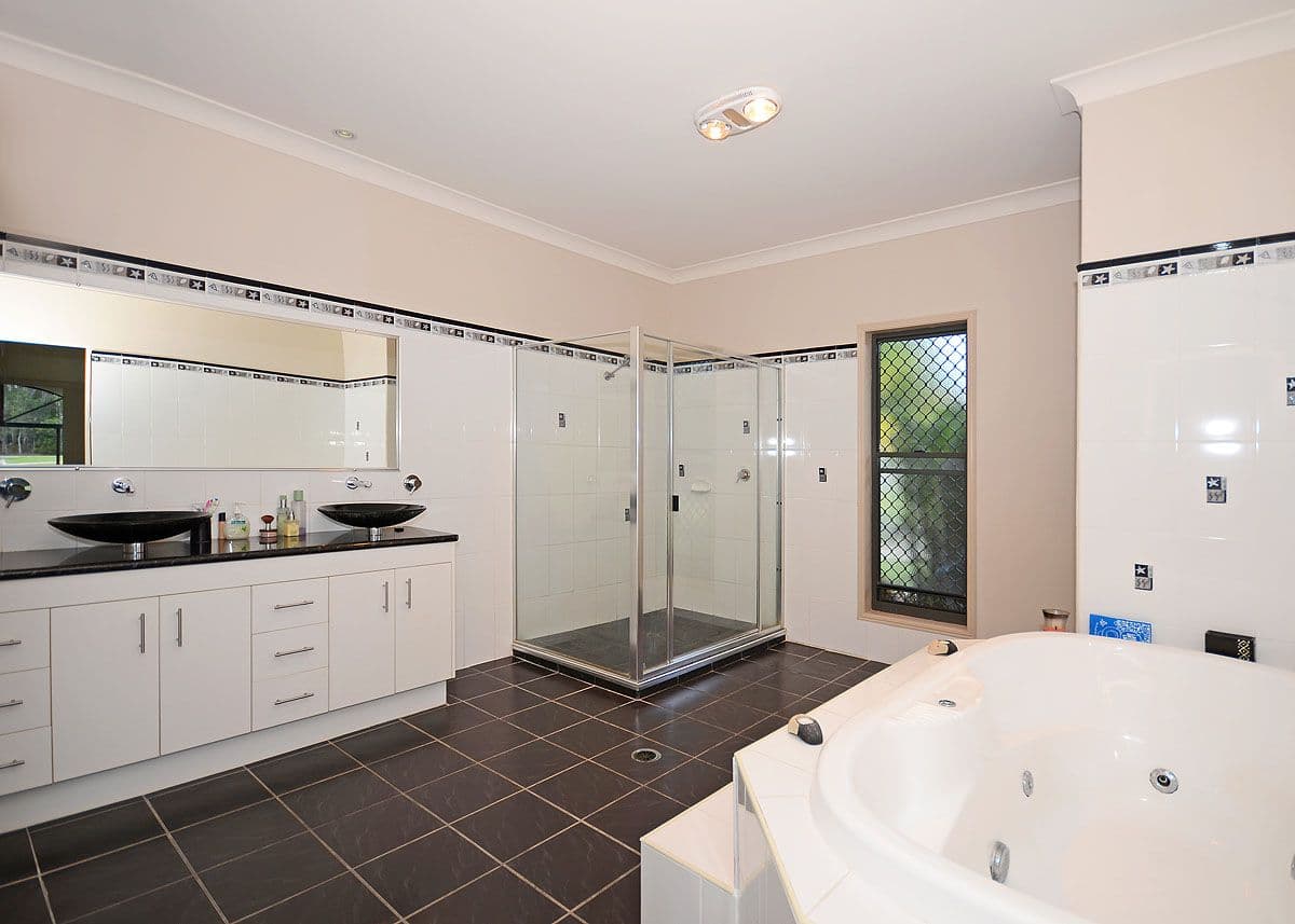 15 Bottlebrush Street, Kawungan QLD 4655, Kawungan - Thumbnail 4