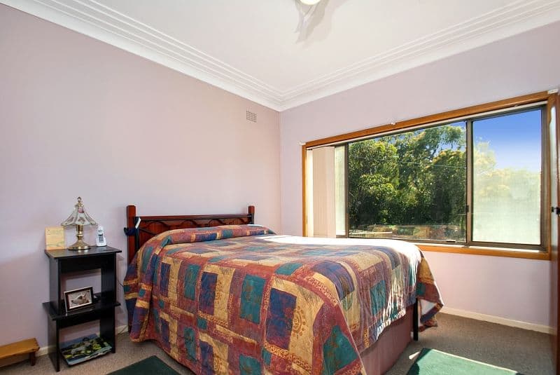 5 Wollybutt Road, ENGADINE NSW 2233, Engadine - Thumbnail 4