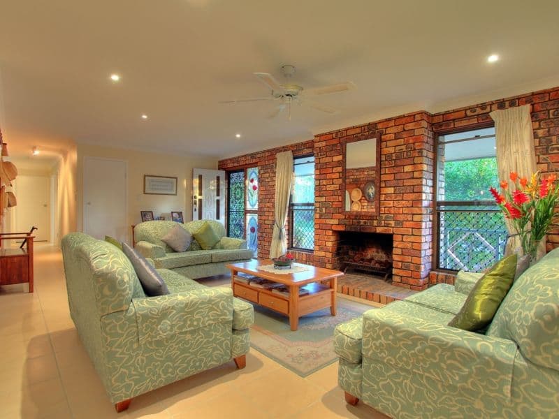 19 Brooklands Street, EIGHT MILE PLAINS QLD 4113, Eight Mile Plains - Thumbnail 3