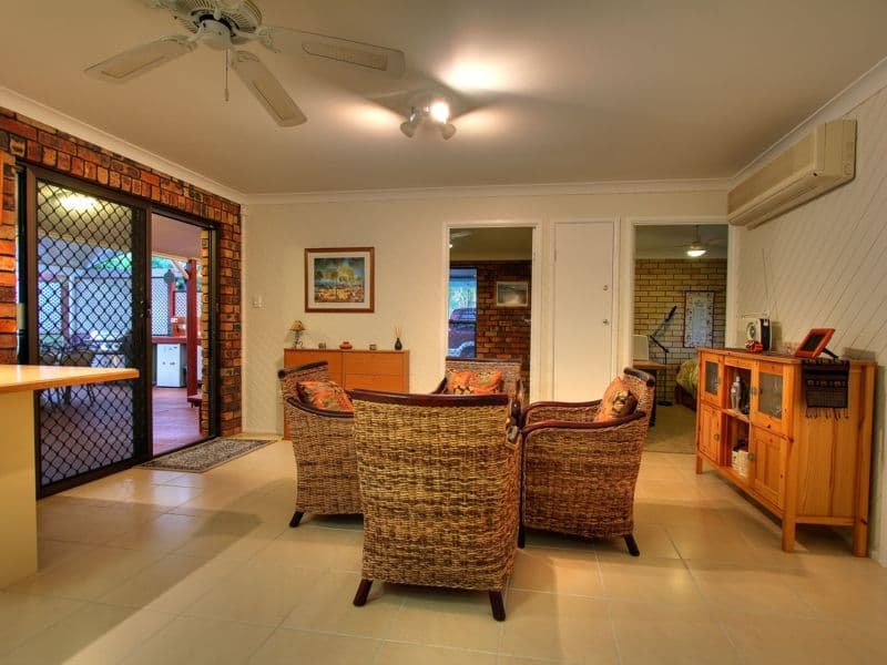 19 Brooklands Street, EIGHT MILE PLAINS QLD 4113, Eight Mile Plains - Thumbnail 5