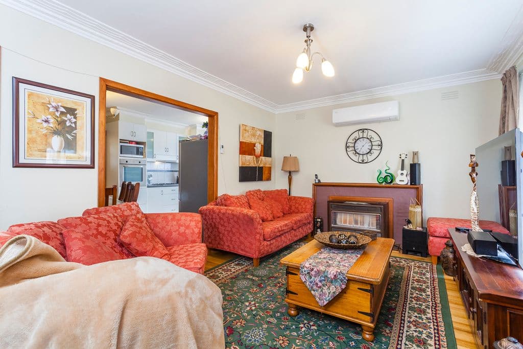 17 Talpa Crescent, CORIO VIC 3214, Corio - Thumbnail 2