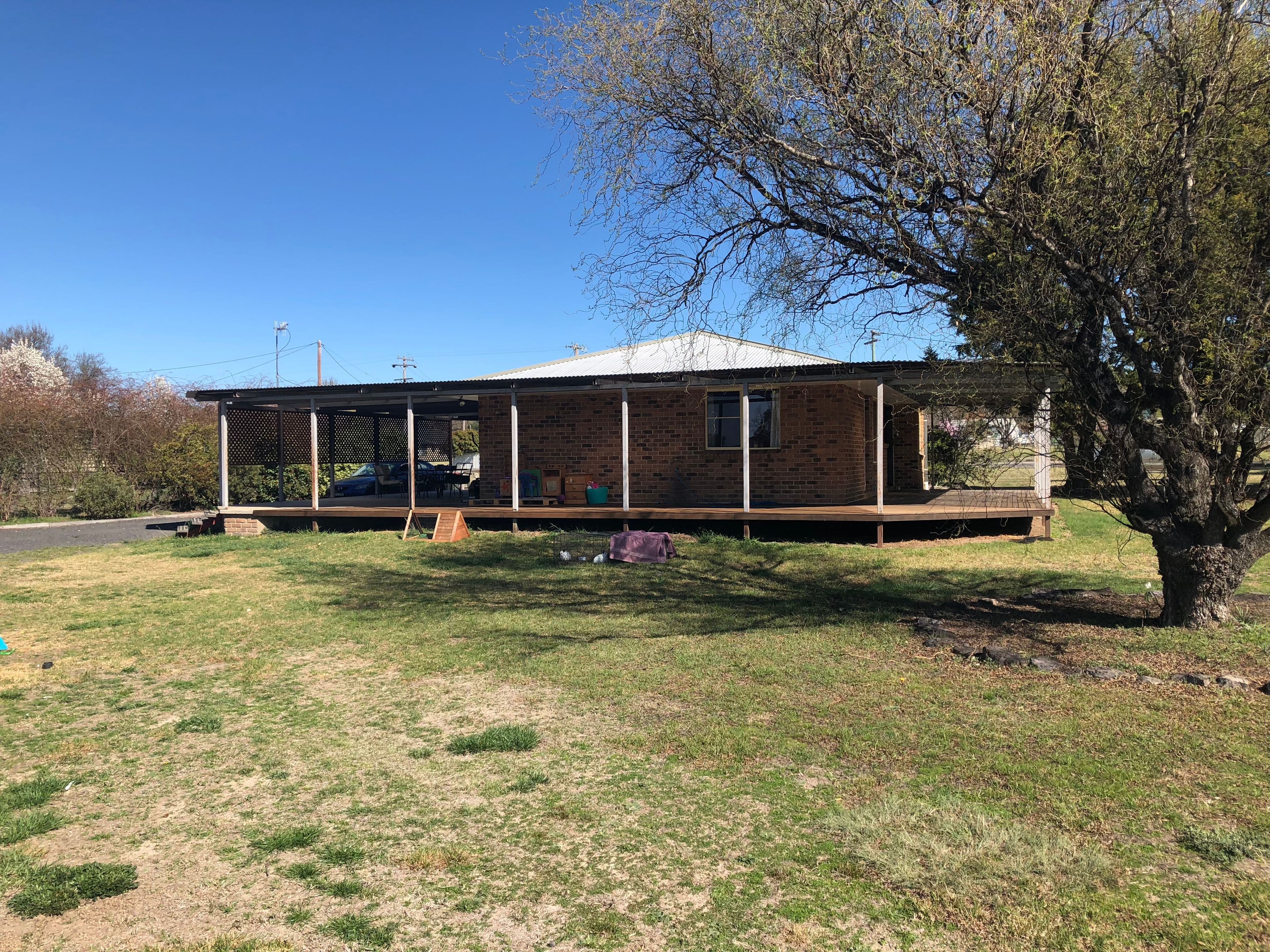 18 Thomas Street, Glen Innes - Image 1