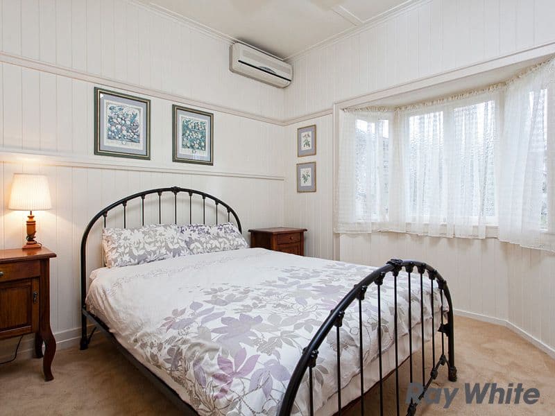 188 Evelyn Street, GRANGE QLD 4051, Grange - Thumbnail 8