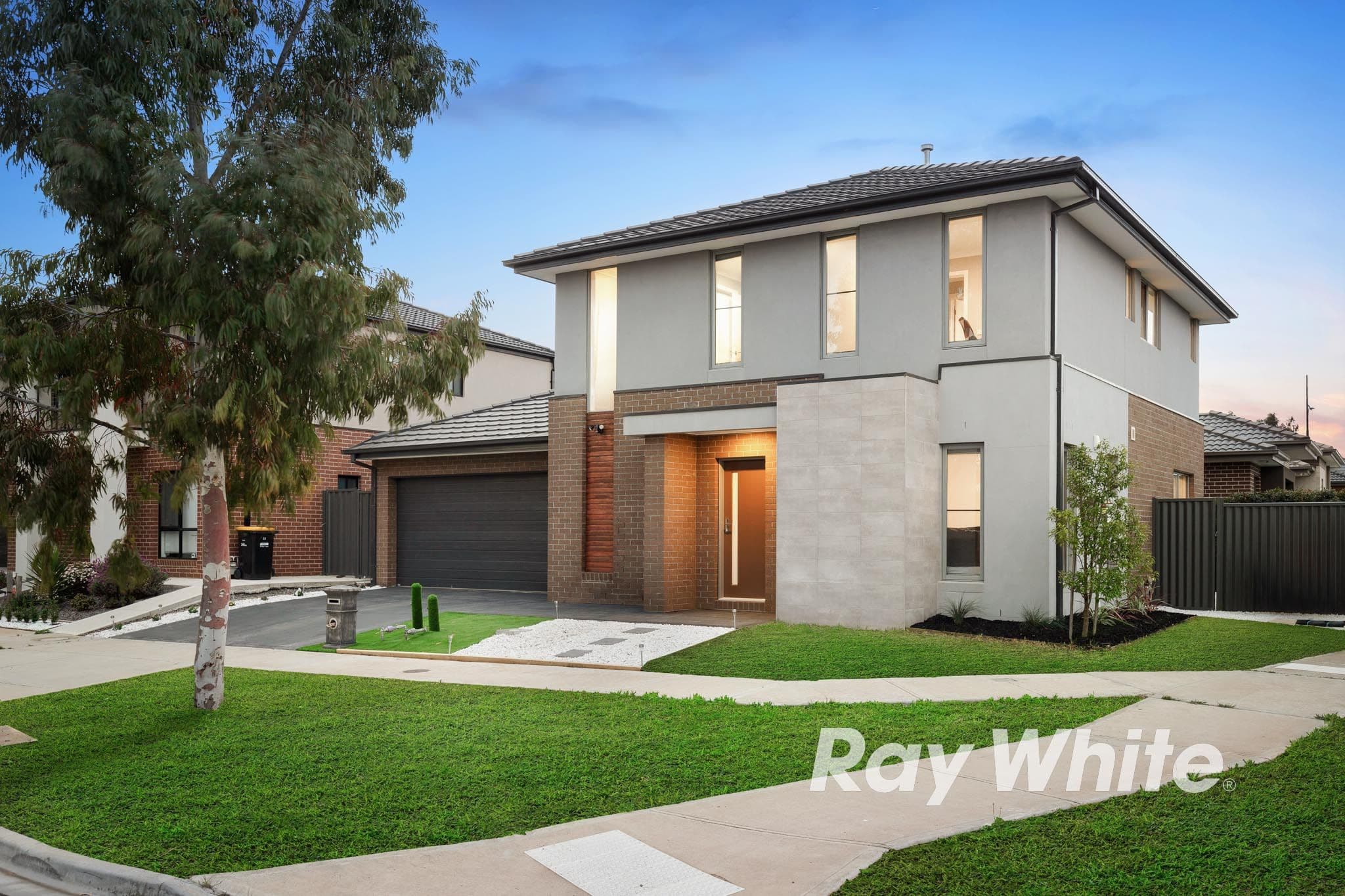 37 Creekwood Way, COBBLEBANK VIC 3338, Cobblebank - Image 1