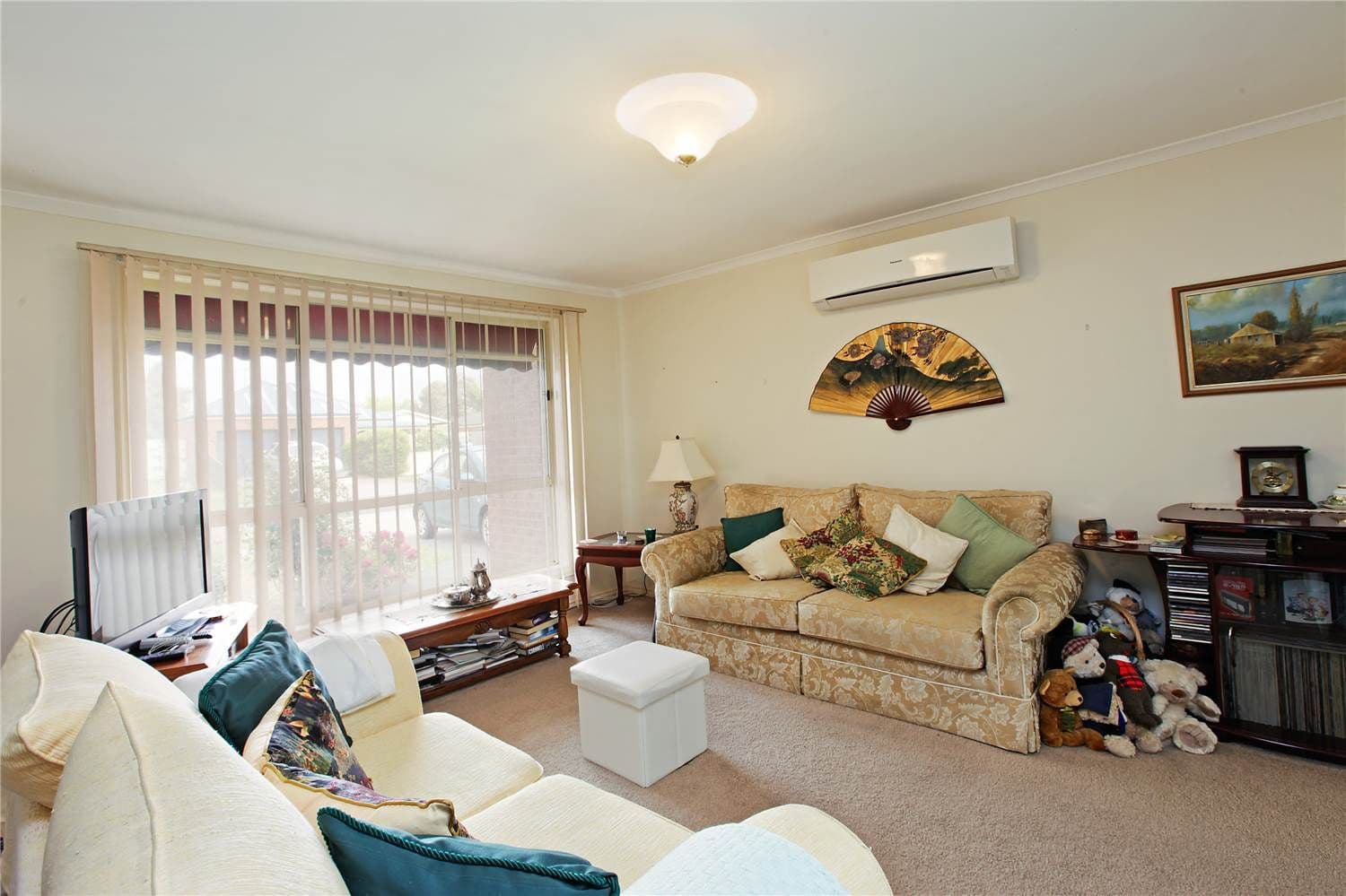 30 Sparrow Court, LARA VIC 3212, Lara - Thumbnail 2