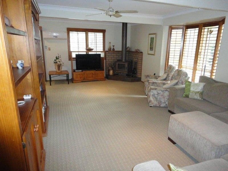 9 Paperbark Court, PARKWOOD QLD 4214, Parkwood - Thumbnail 3