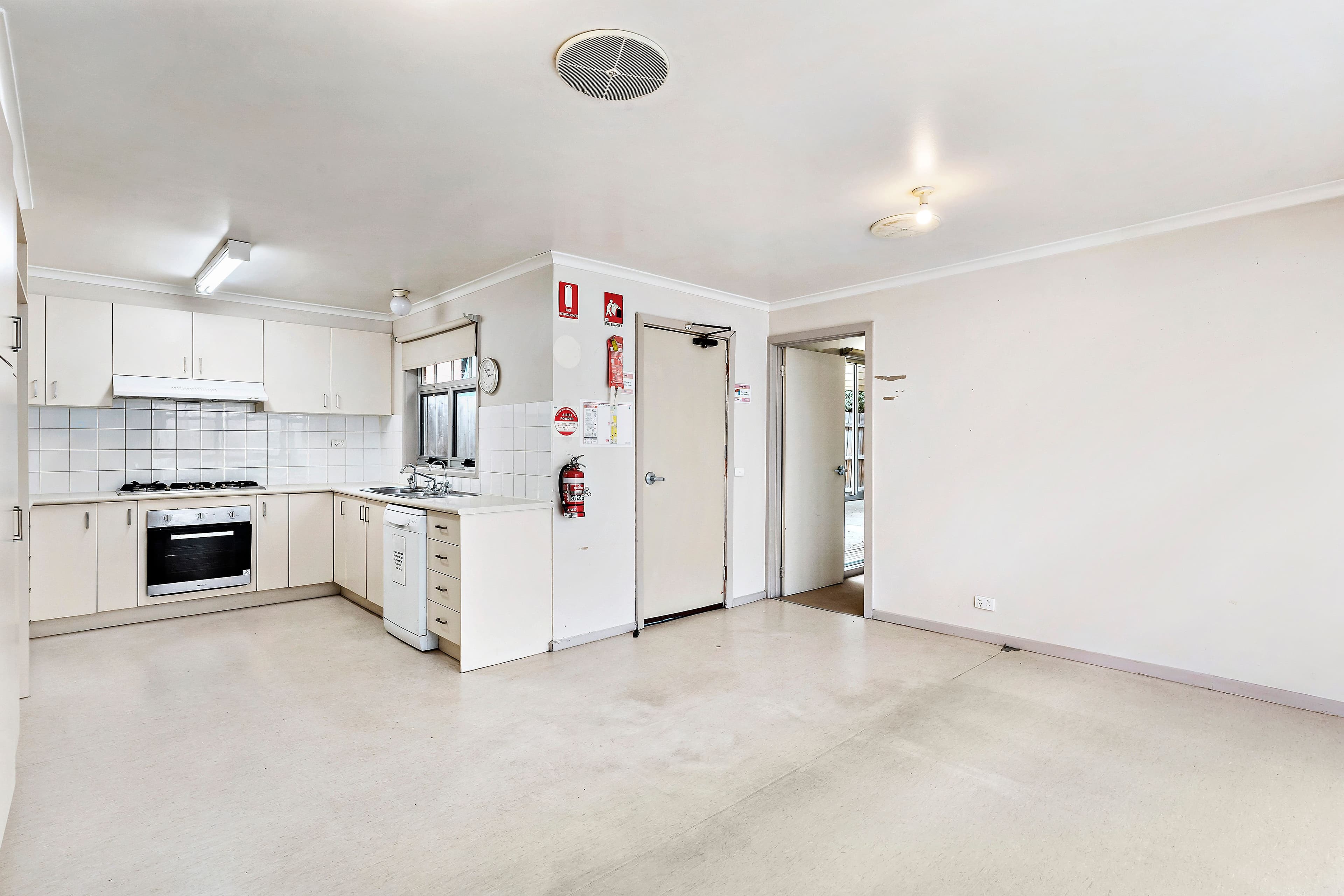 28 Mallow Street, Brookfield VIC 3338, Brookfield - Thumbnail 2