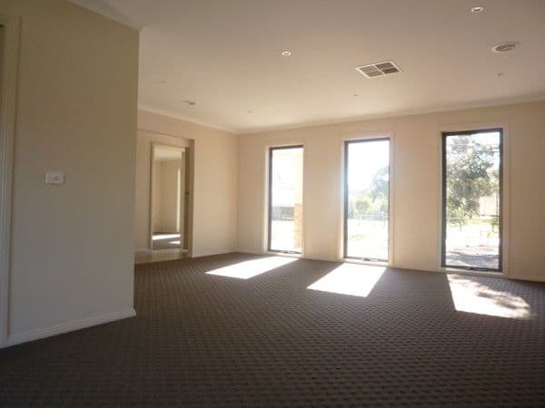 12 Black Wallaby Drive, LANGWARRIN VIC 3910, Langwarrin - Thumbnail 4