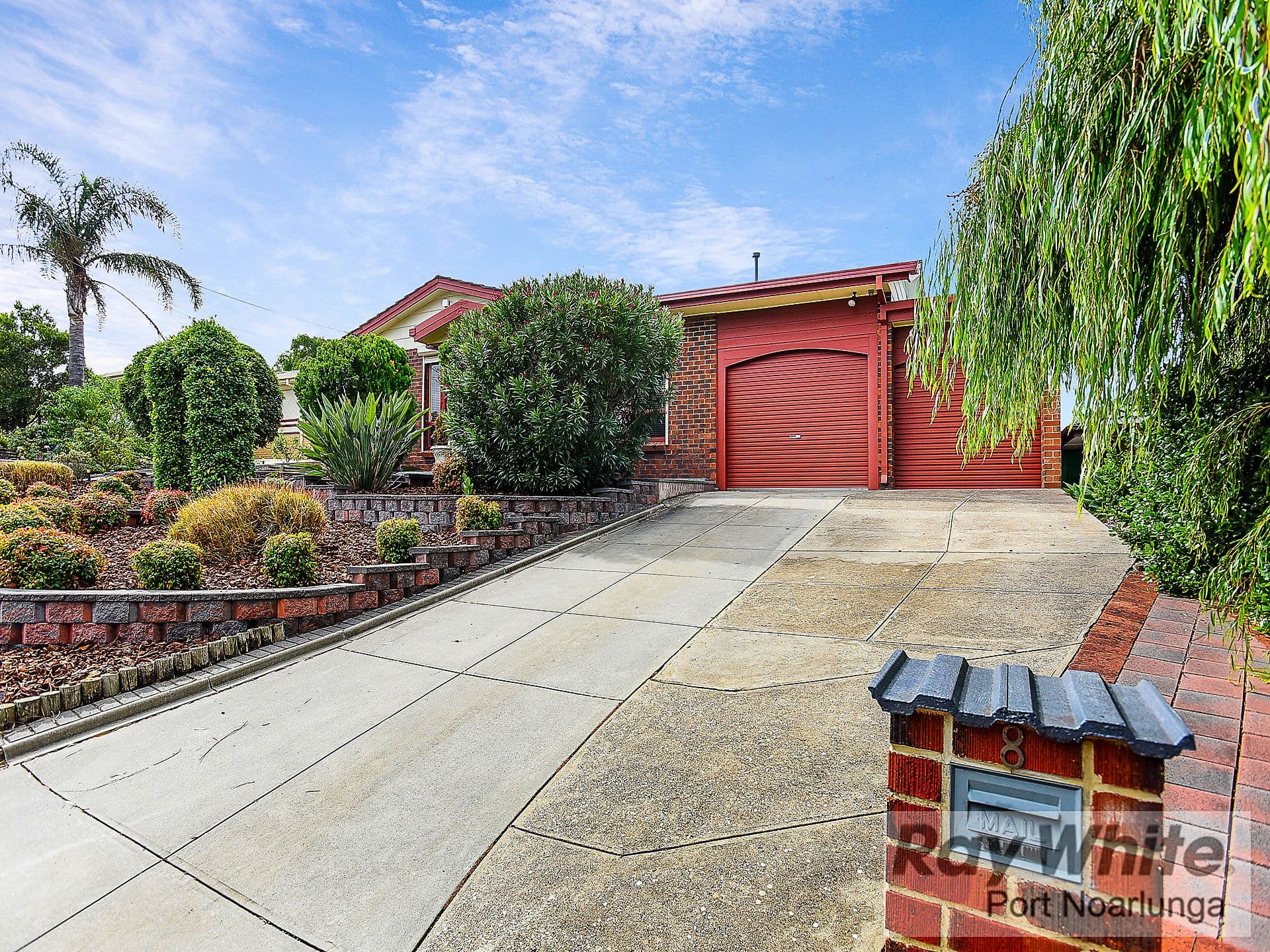 8 Blueridge Road, Hackham West SA 5163, Hackham West - Thumbnail 2