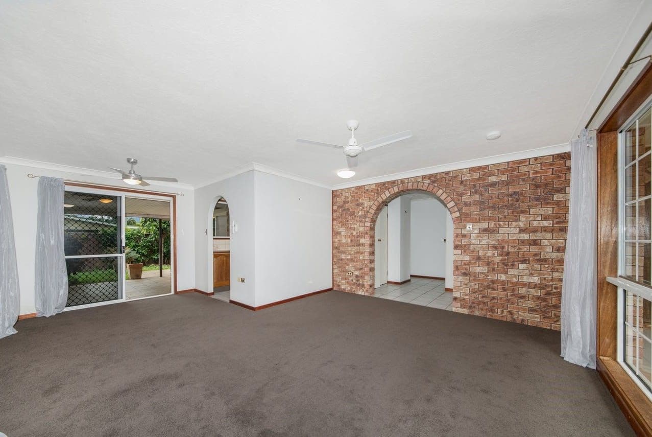 11 Villa Court, Kirwan QLD 4817, Kirwan - Thumbnail 2