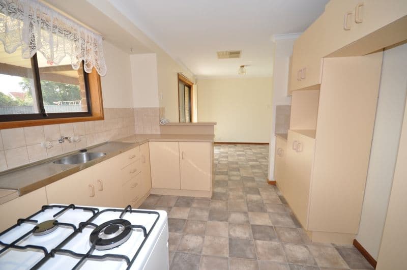 16 Oakwood Place, BLAKEVIEW SA 5114, Blakeview - Thumbnail 4