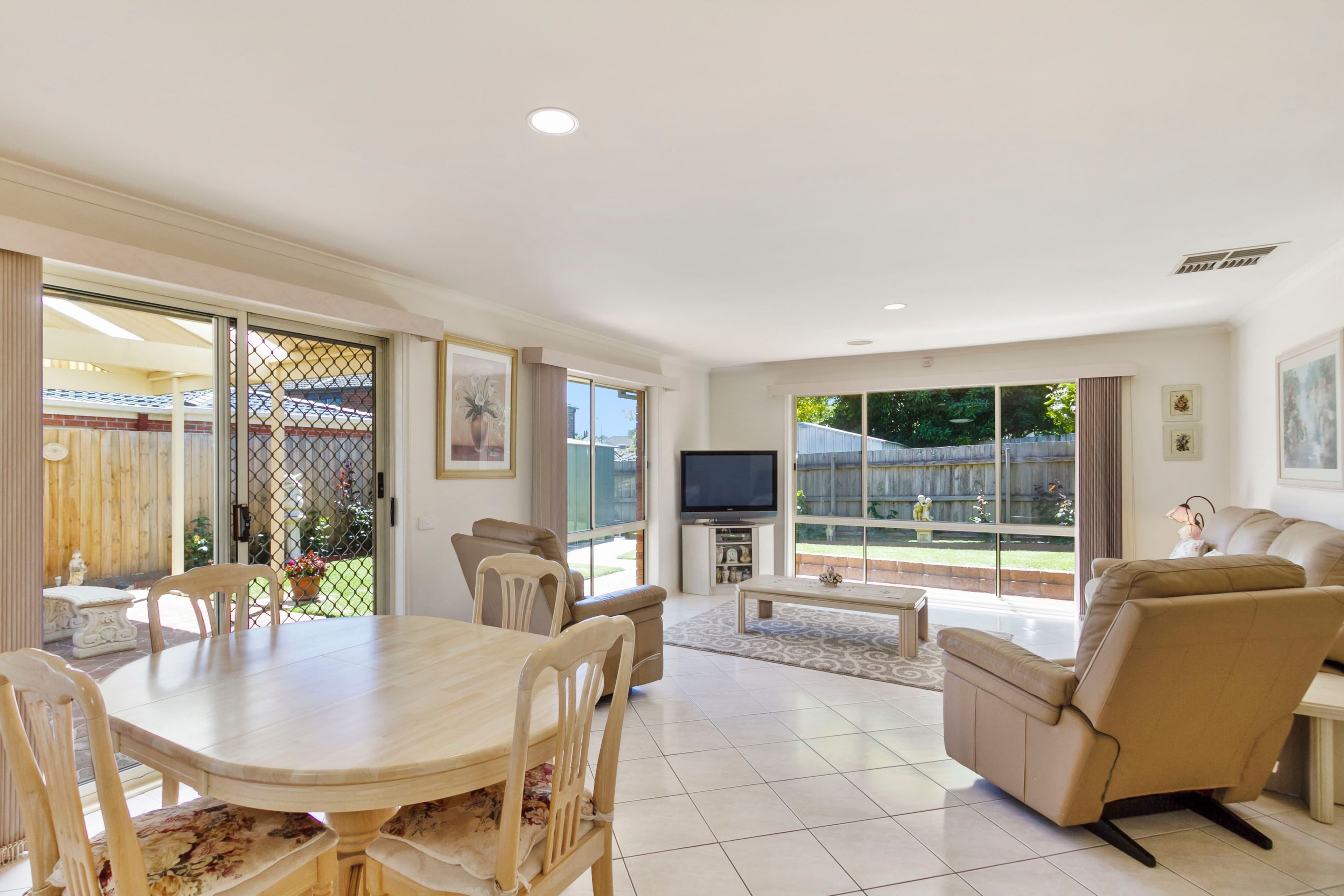 23 Holly Green Close, Rowville VIC 3178, Rowville - Thumbnail 4