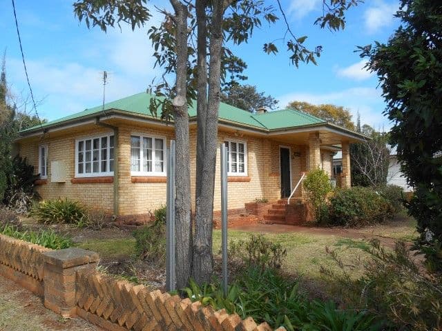 98 Stephen Street, HARRISTOWN QLD 4350, Harristown - Thumbnail 3