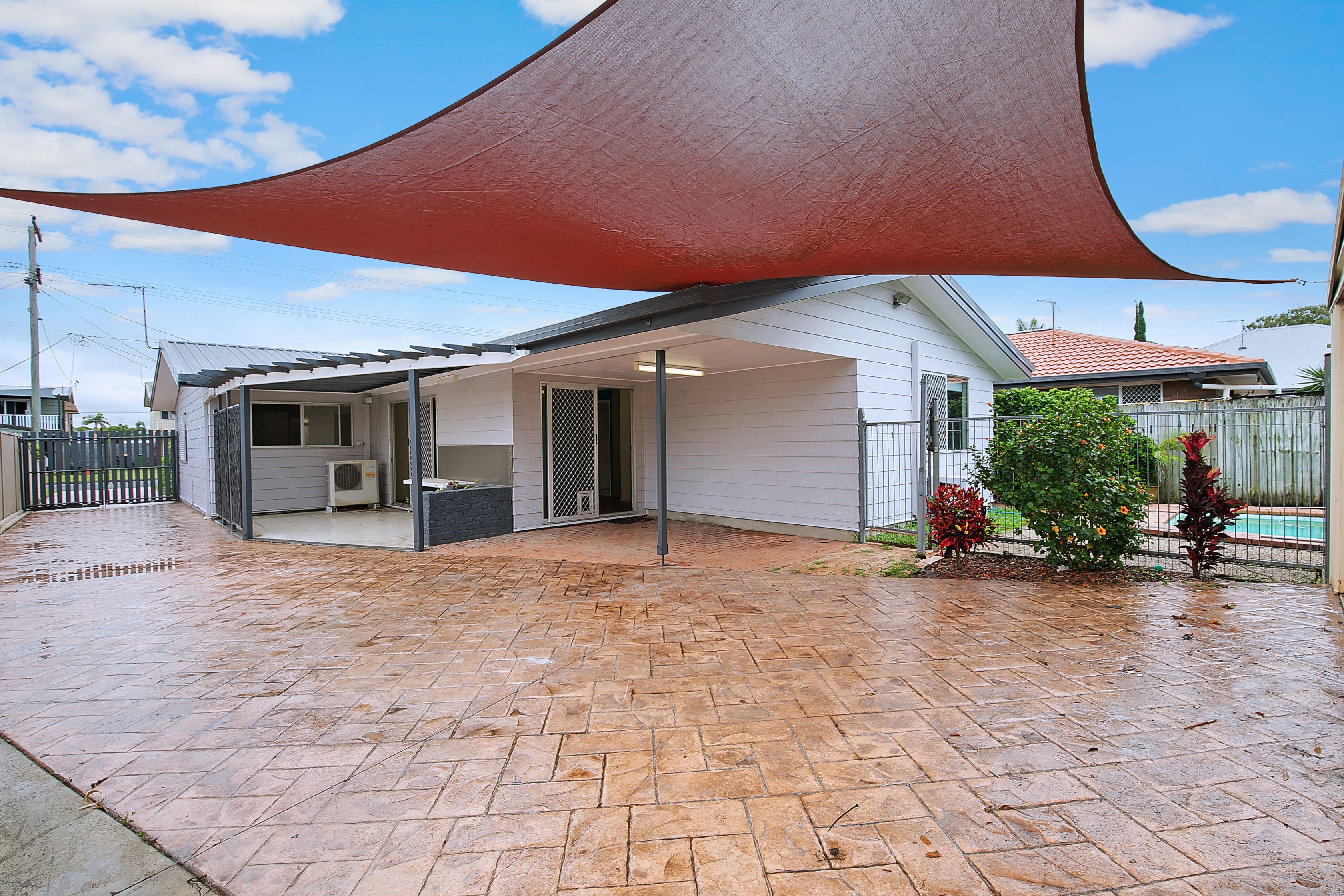 12 Roma Street, Scarborough QLD 4020, Scarborough - Thumbnail 2