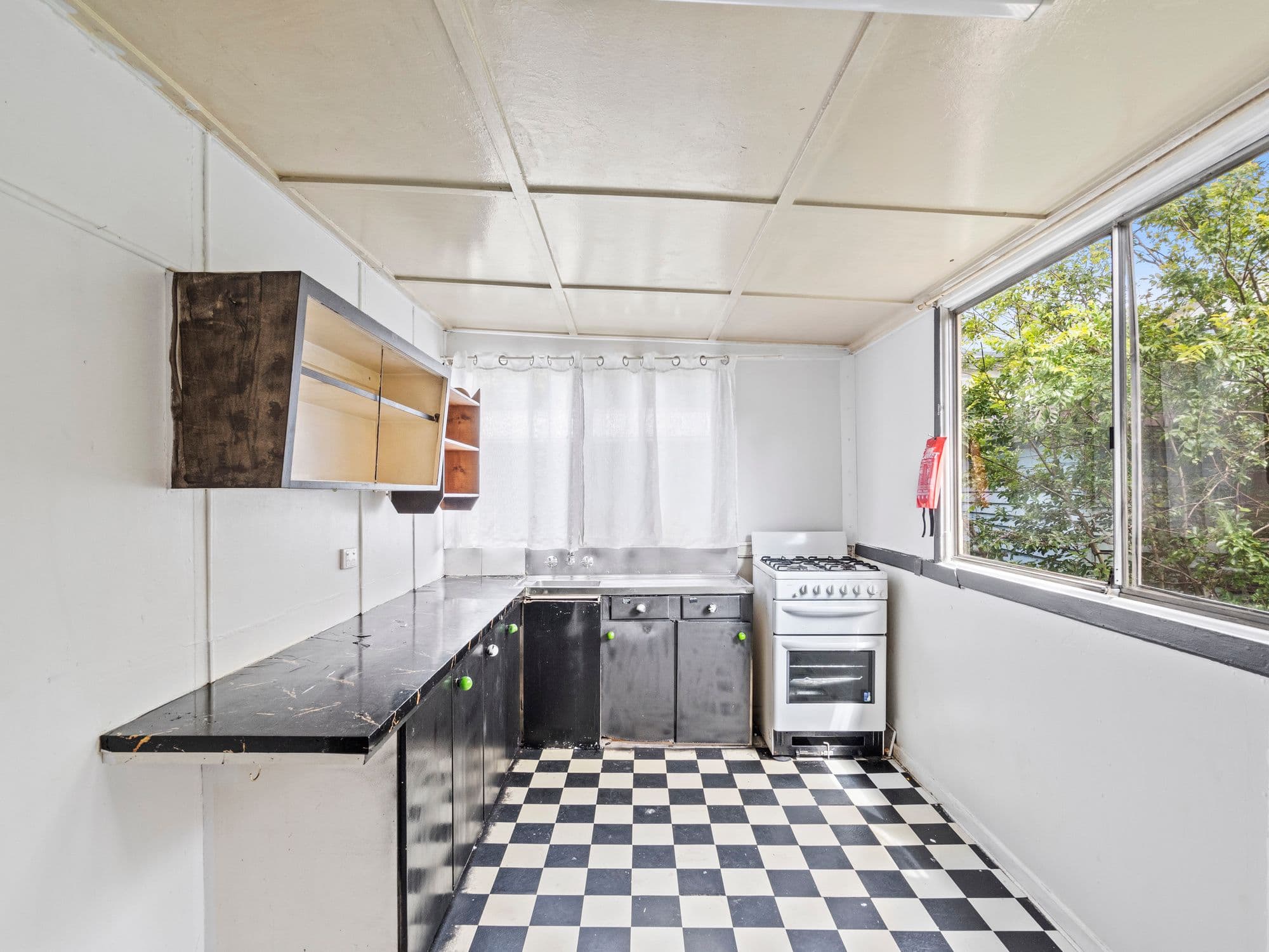 12 Dulwich Road, Yeronga QLD 4104, Yeronga - Thumbnail 3