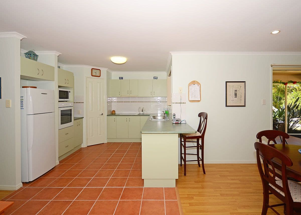 15 Conondale Court, TORQUAY QLD 4655, Torquay - Thumbnail 7