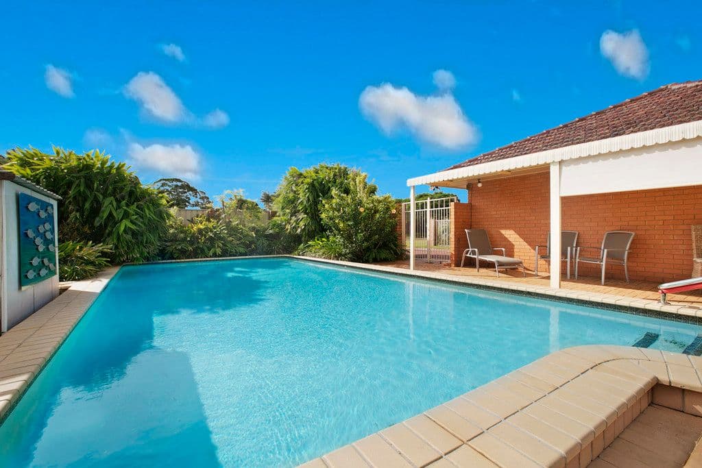 5 Russell Street, Cleveland QLD 4163, Cleveland - Thumbnail 2
