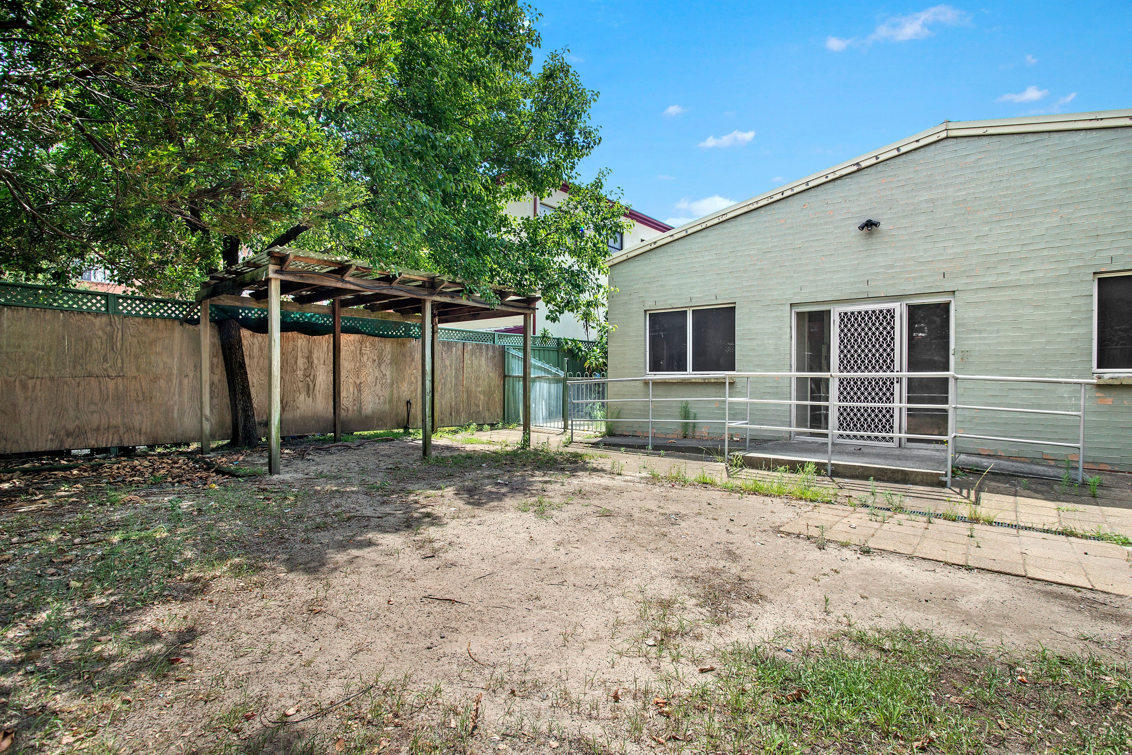 81 Anglesea Street, Bondi - Thumbnail 2