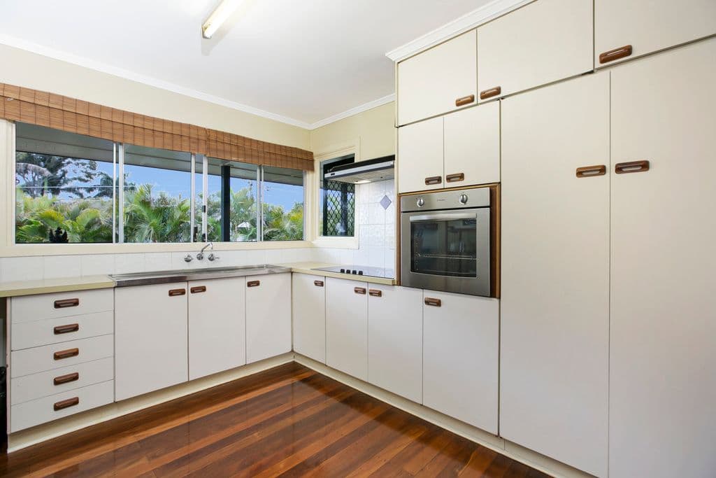 17 Barbara Street, Manly West QLD 4179, Manly West - Thumbnail 5