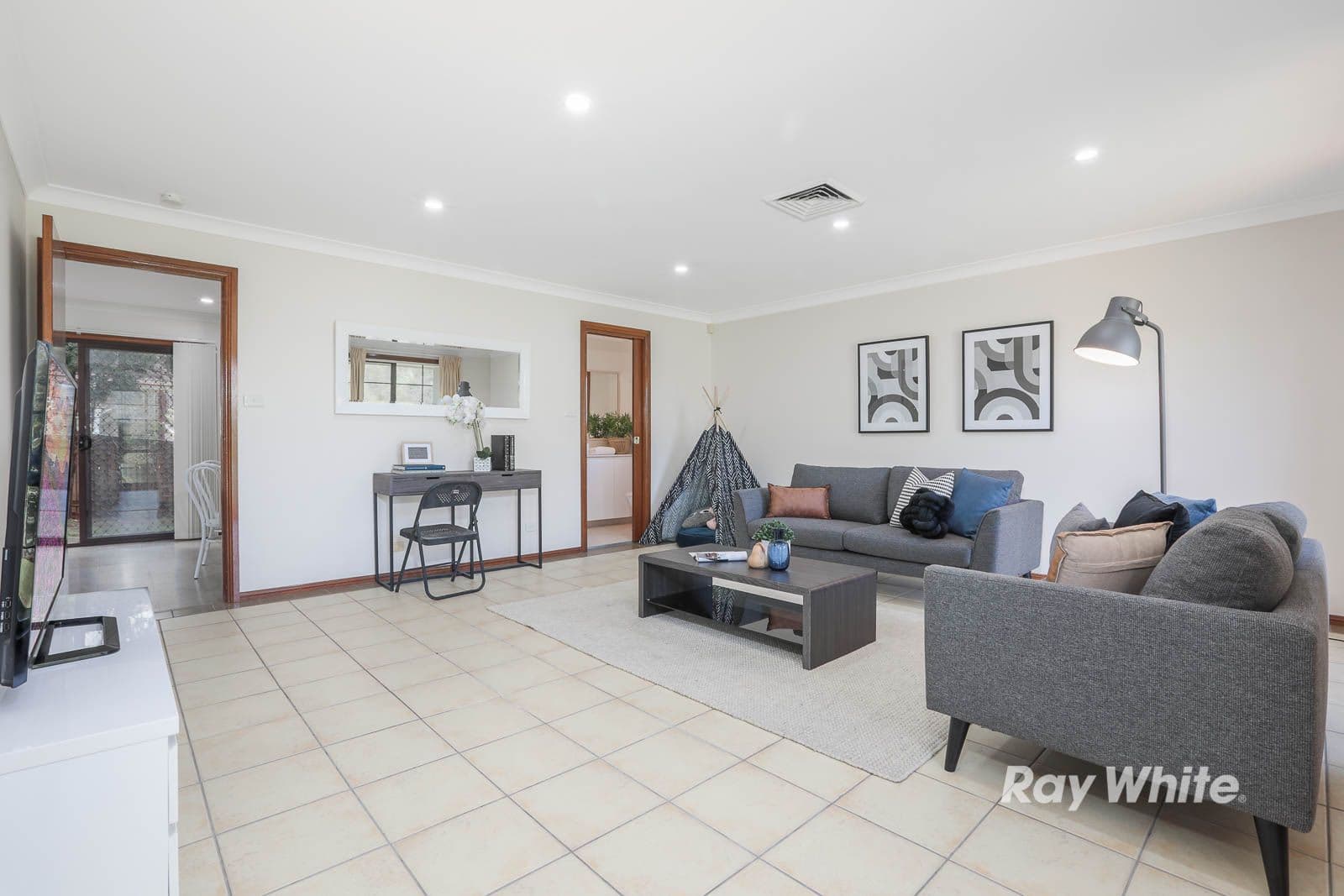 2 Jenner Road, Dural - Thumbnail 6