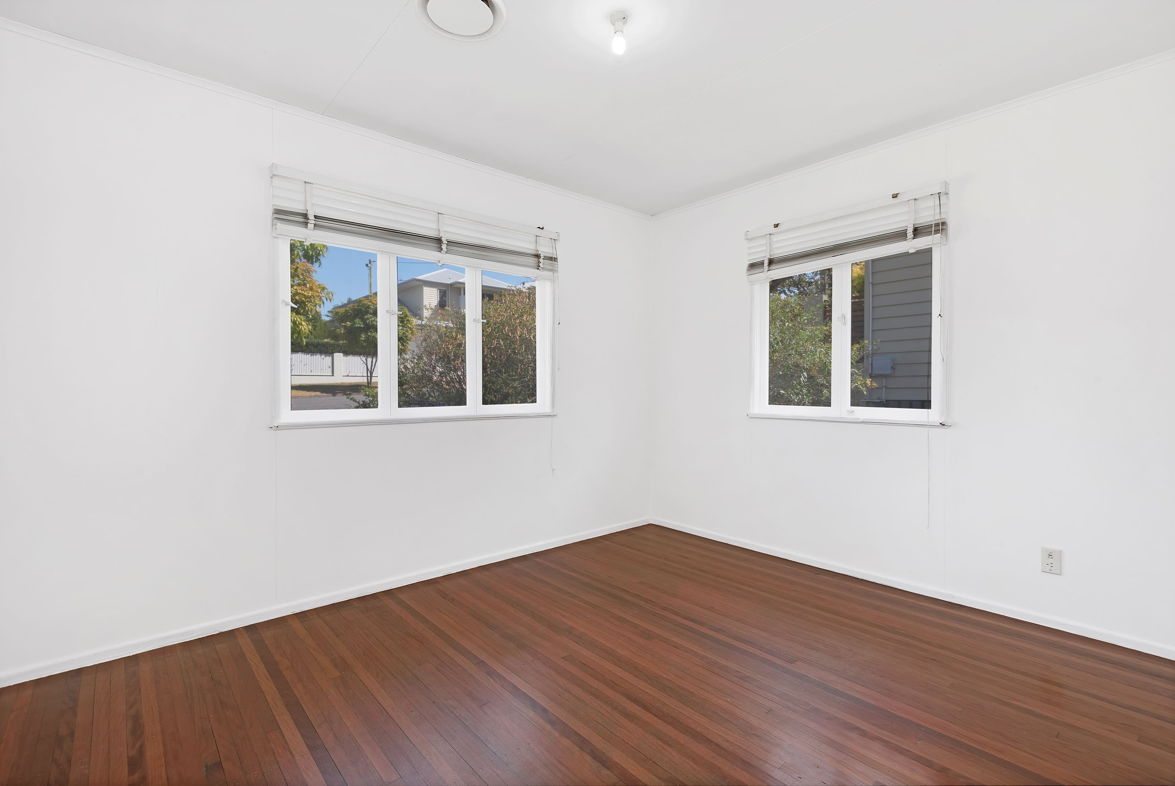 42 Andrew Avenue, Tarragindi QLD 4121, Tarragindi - Thumbnail 5