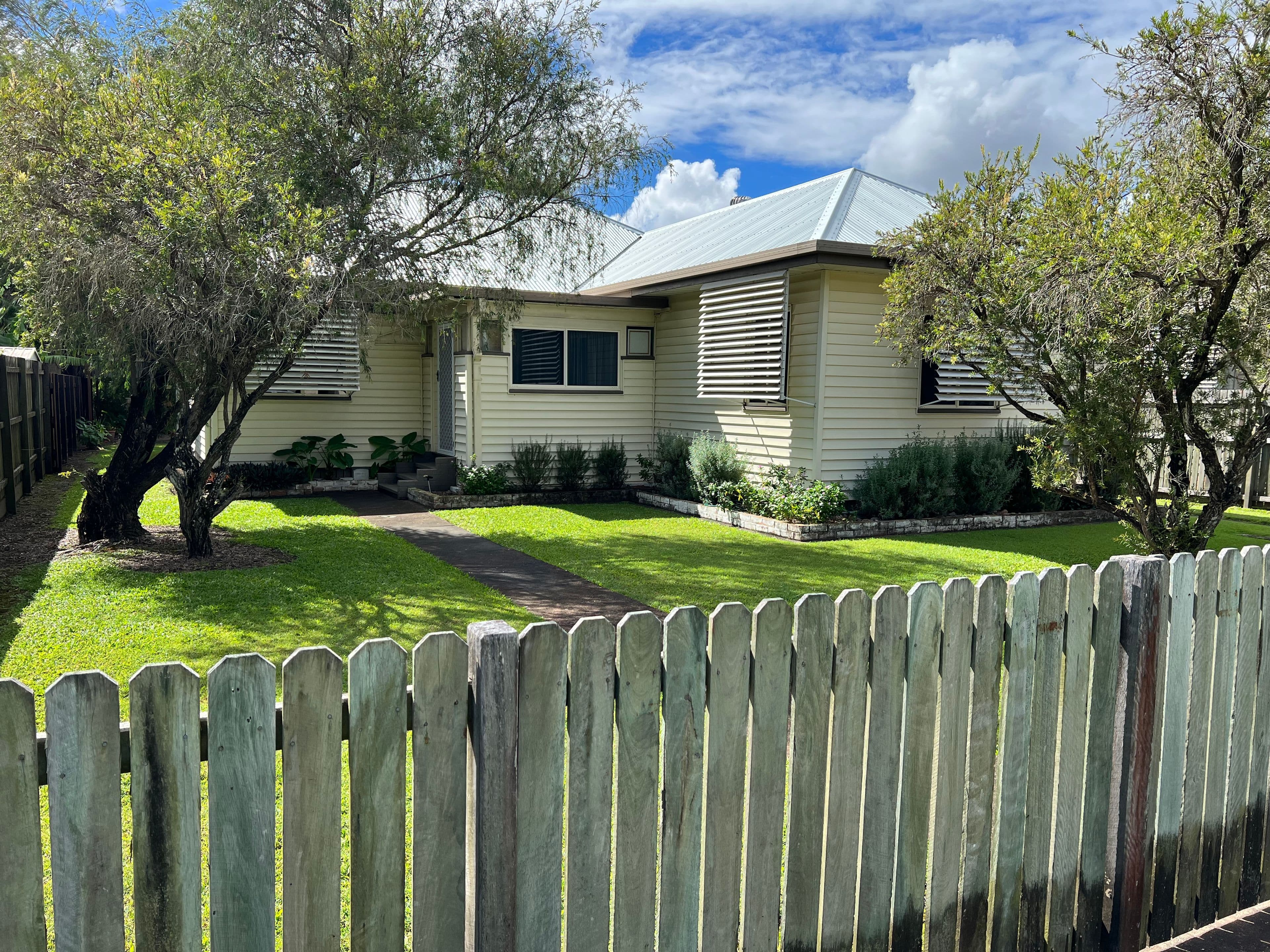 86 Dundas Street, Granville QLD 4650, Granville - Image 1