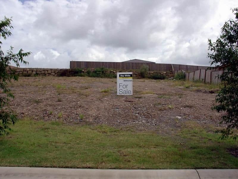 31 Laughlan Chase, PACIFIC PINES QLD 4211, Pacific Pines - Thumbnail 2