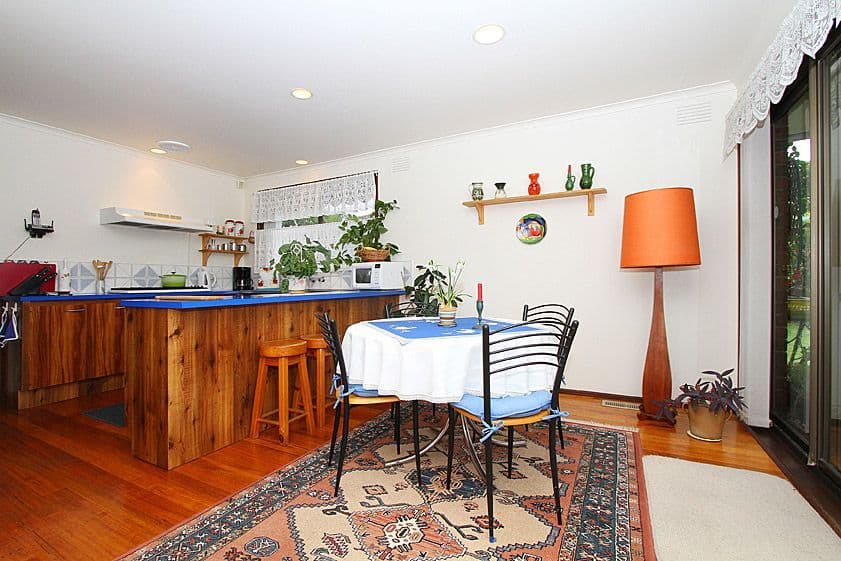 16 Flemington Drive, MILL PARK VIC 3082, Mill Park - Thumbnail 3