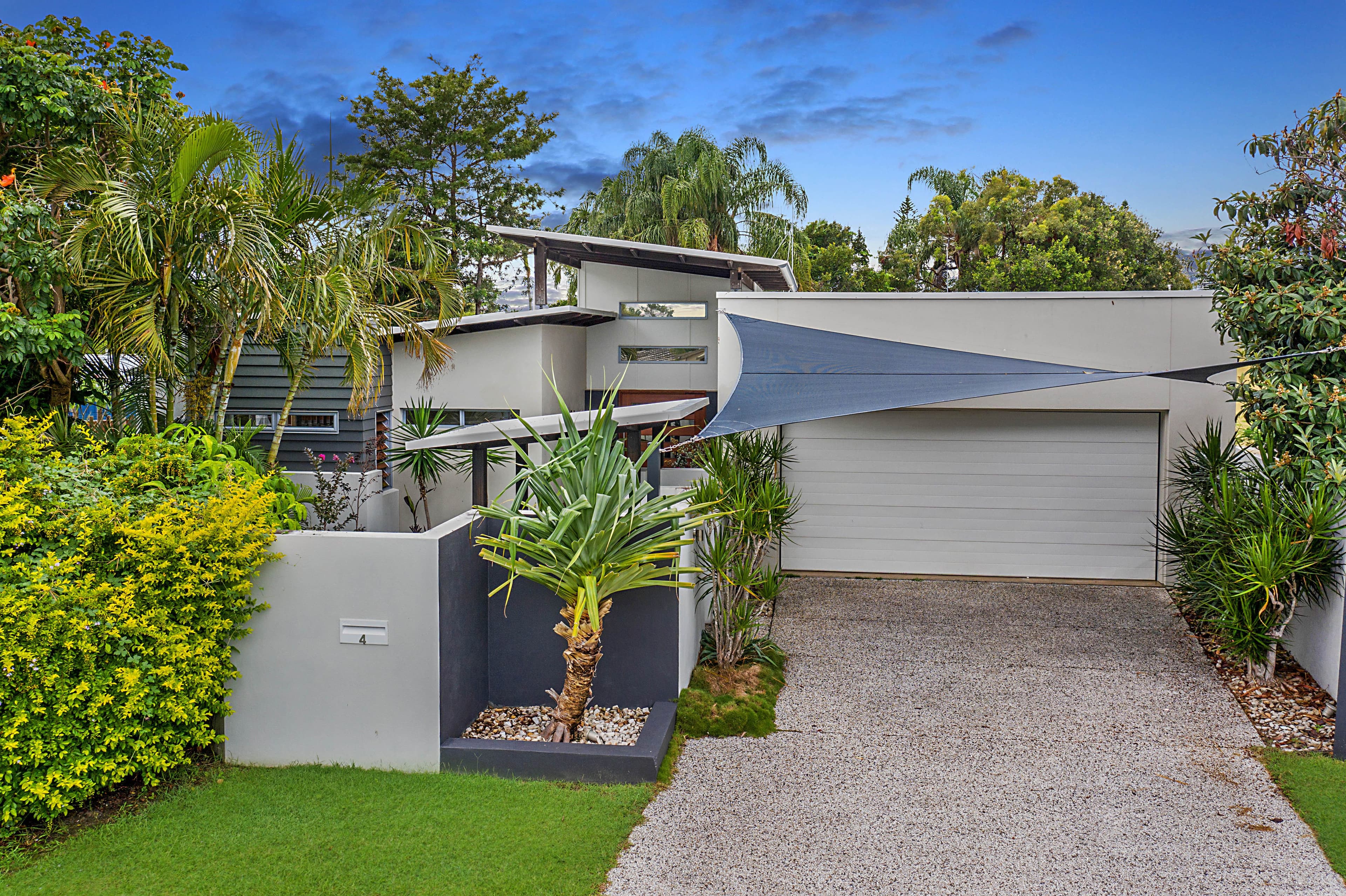 4 Vickers Street, Battery Hill QLD 4551, Battery Hill - Thumbnail 2