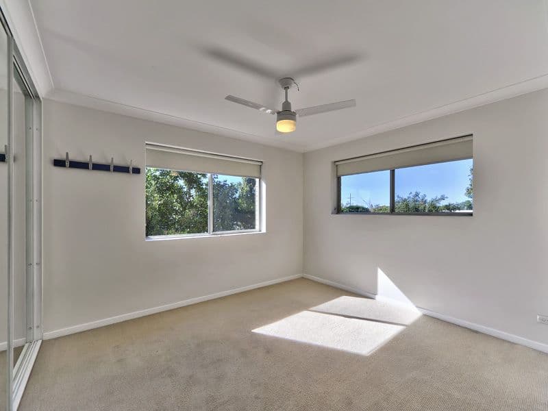 27 Thorpe Street, BALMORAL QLD 4171, Balmoral - Thumbnail 3