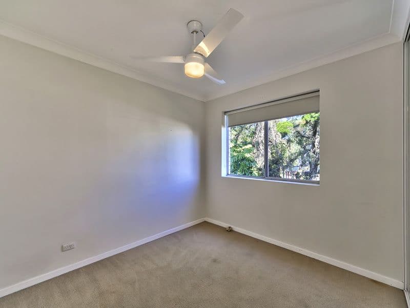 27 Thorpe Street, BALMORAL QLD 4171, Balmoral - Thumbnail 5