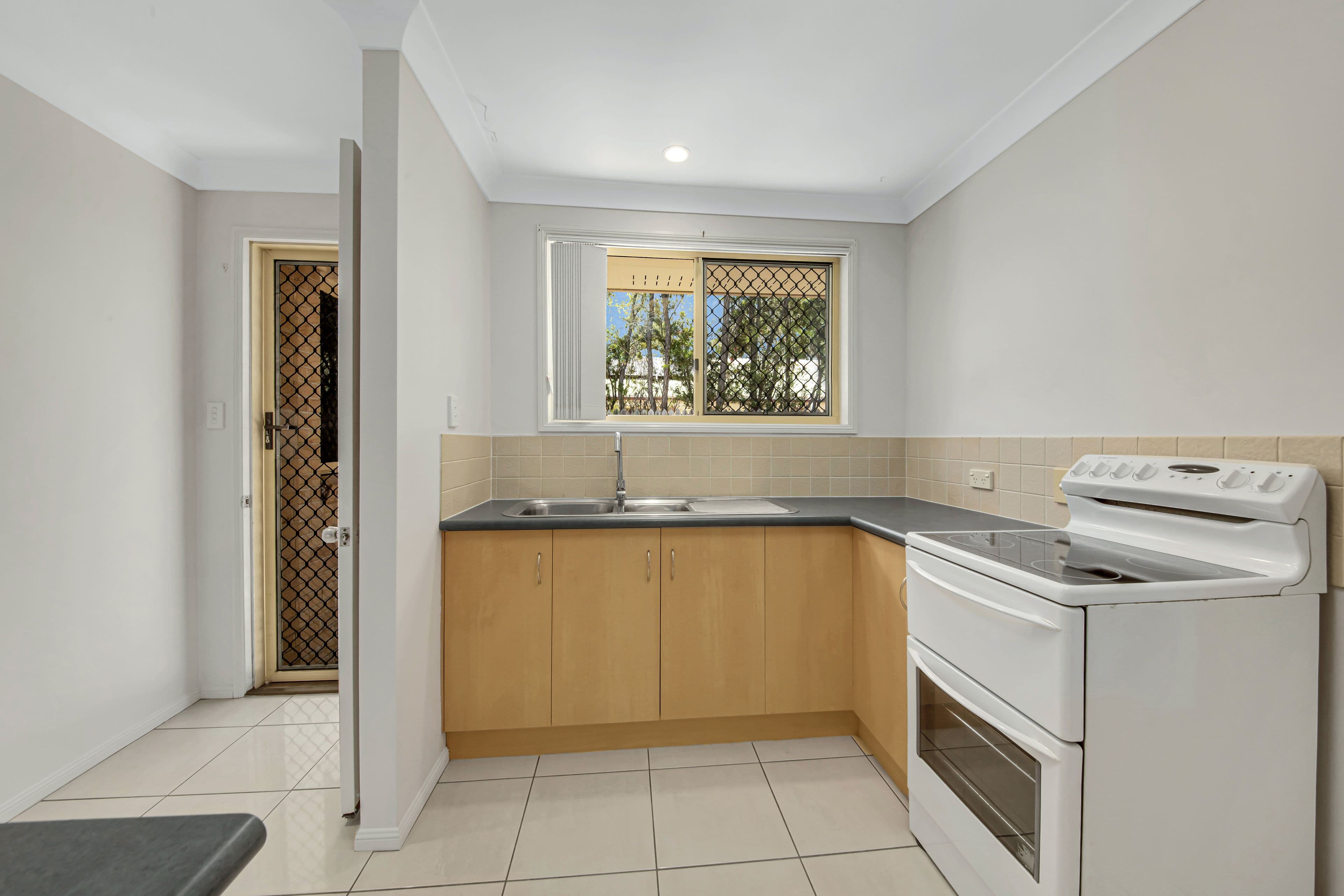 23 Shaw Street, New Auckland QLD 4680, New Auckland - Thumbnail 6