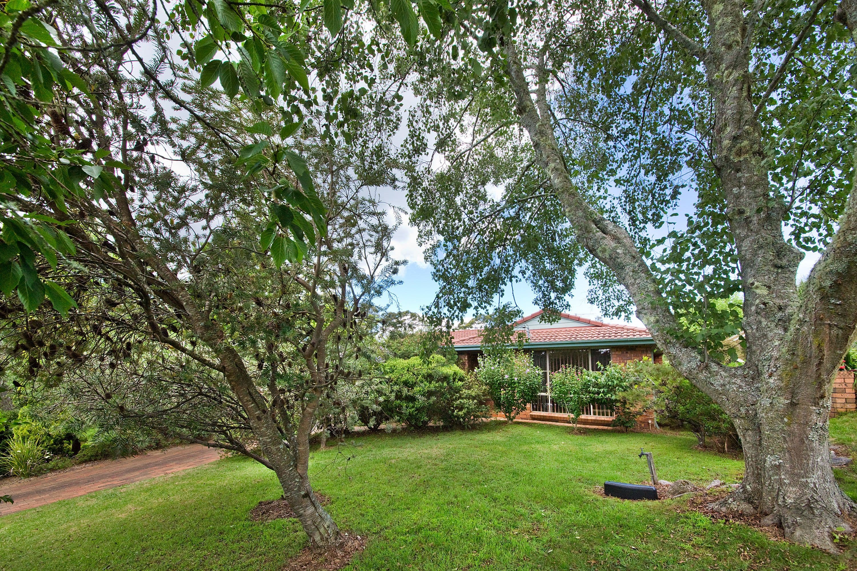 35 St Andrews Avenue, Blackheath - Image 1