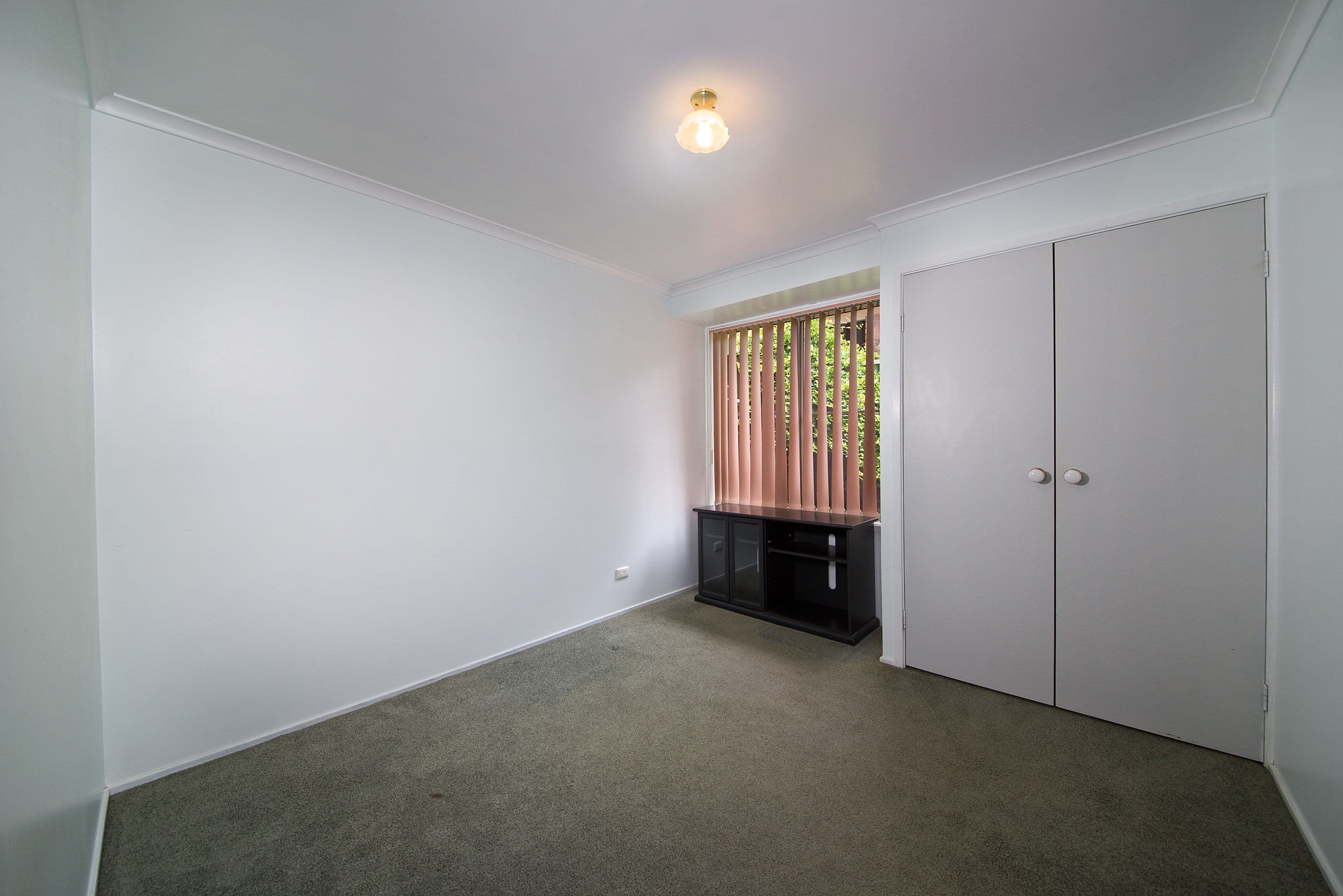 35 St Andrews Avenue, Blackheath - Thumbnail 5