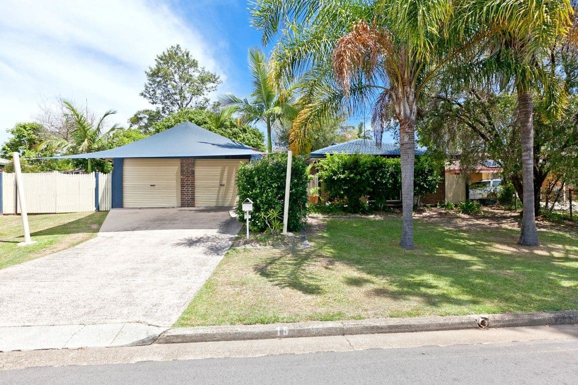 15 Waratah Avenue, VICTORIA POINT QLD 4165, Victoria Point - Image 1