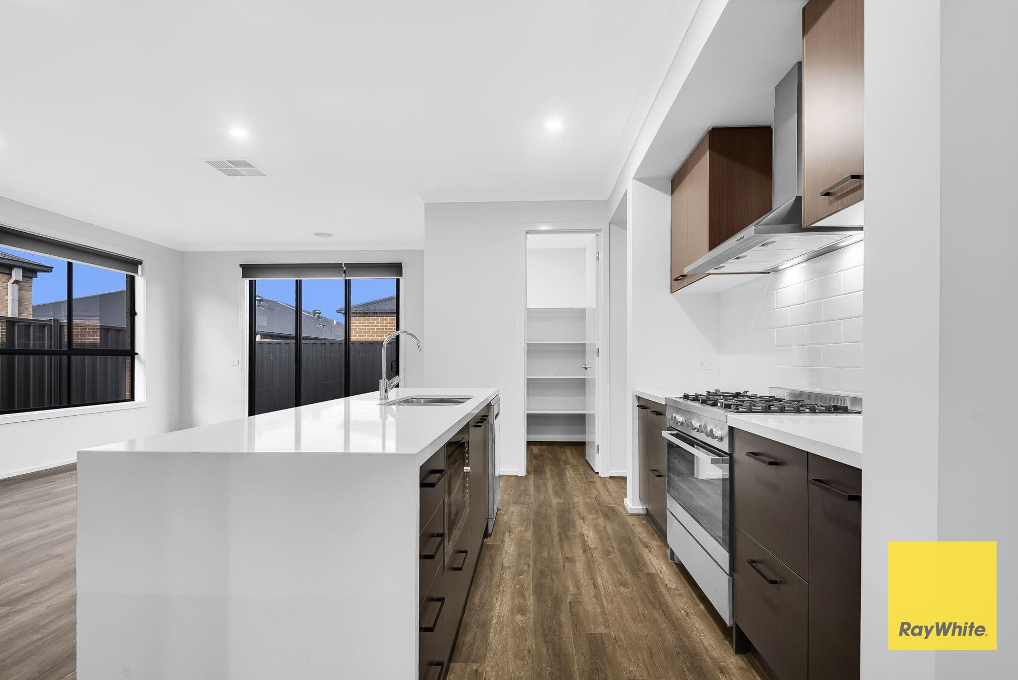 17 Bistre Road, Tarneit VIC 3029, Tarneit - Thumbnail 7