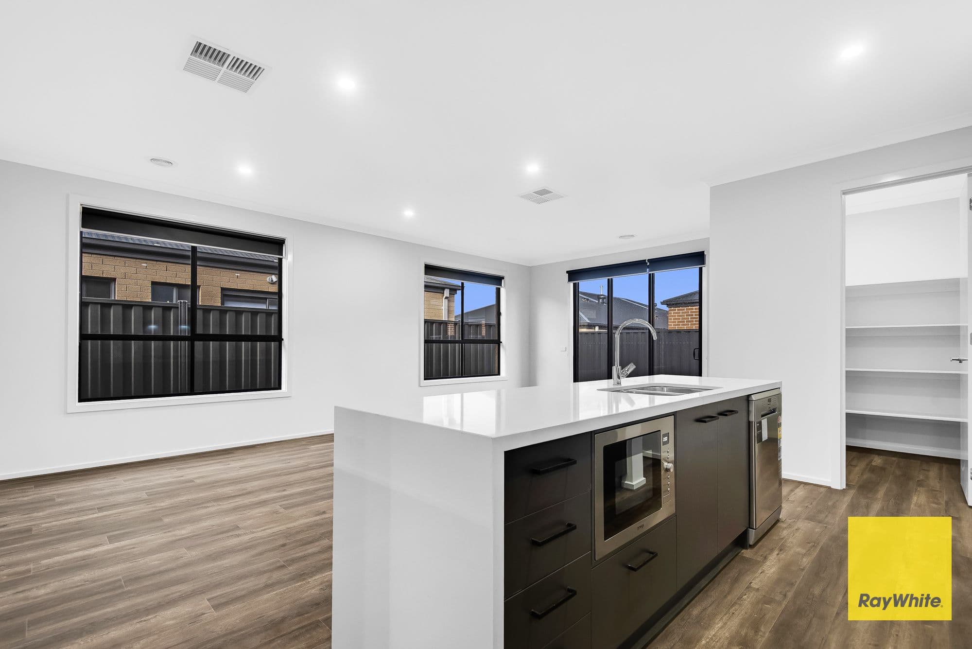 17 Bistre Road, Tarneit VIC 3029, Tarneit - Thumbnail 8