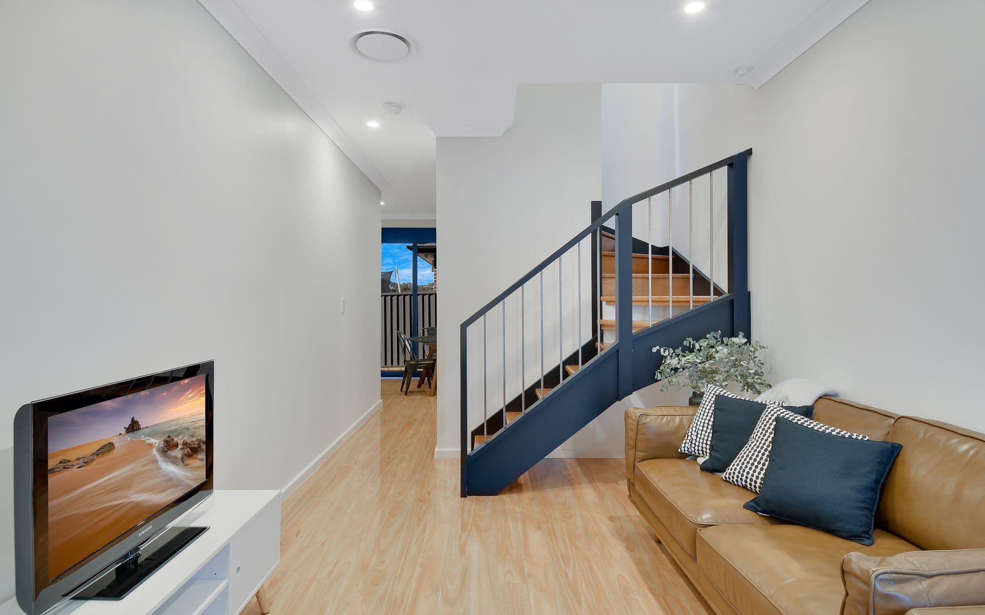 26D Oaklands Circuit, Gregory Hills NSW 2557, Gregory Hills - Thumbnail 6