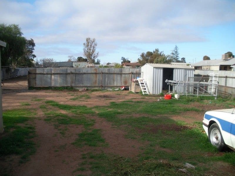 98 Fitzroy Avenue, RED CLIFFS VIC 3496, Red Cliffs - Thumbnail 4