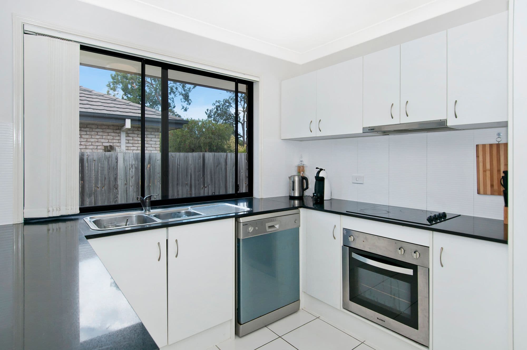 18 Zachary Street, Eagleby QLD 4207, Eagleby - Thumbnail 3