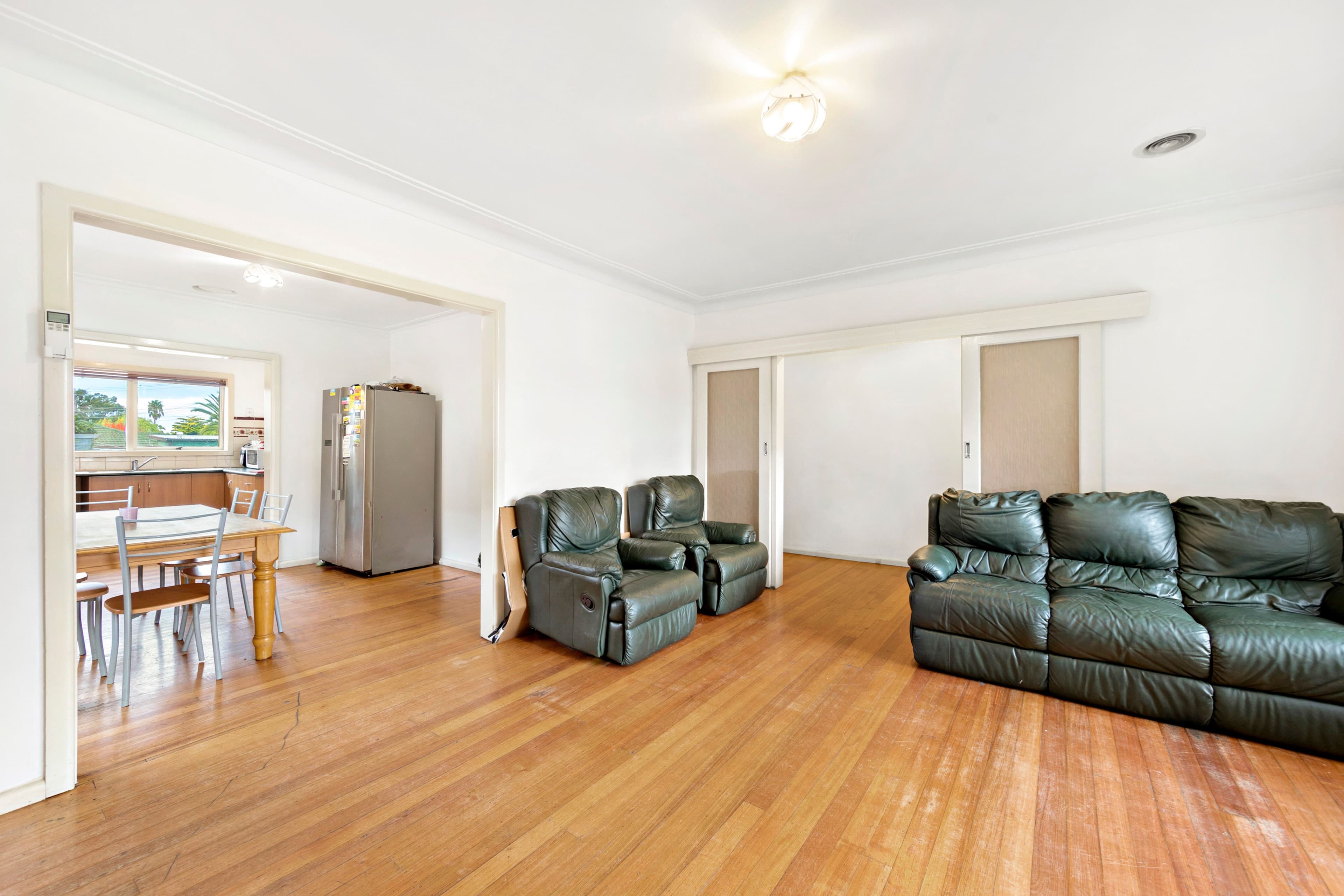4 Stevens Road, St Albans VIC 3021, St Albans - Thumbnail 4
