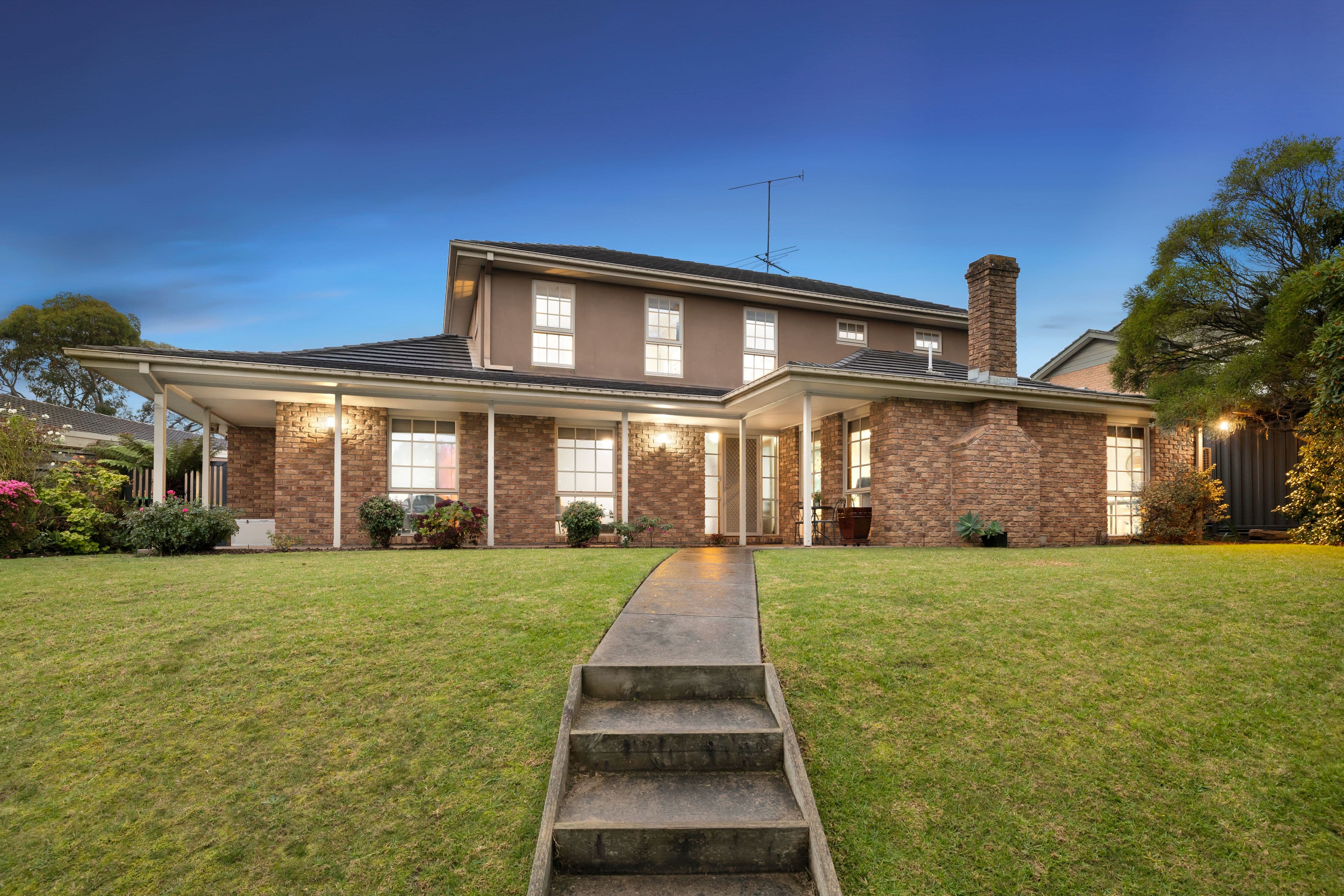 51 Berrabri Drive, Scoresby VIC 3179, Scoresby - Thumbnail 2