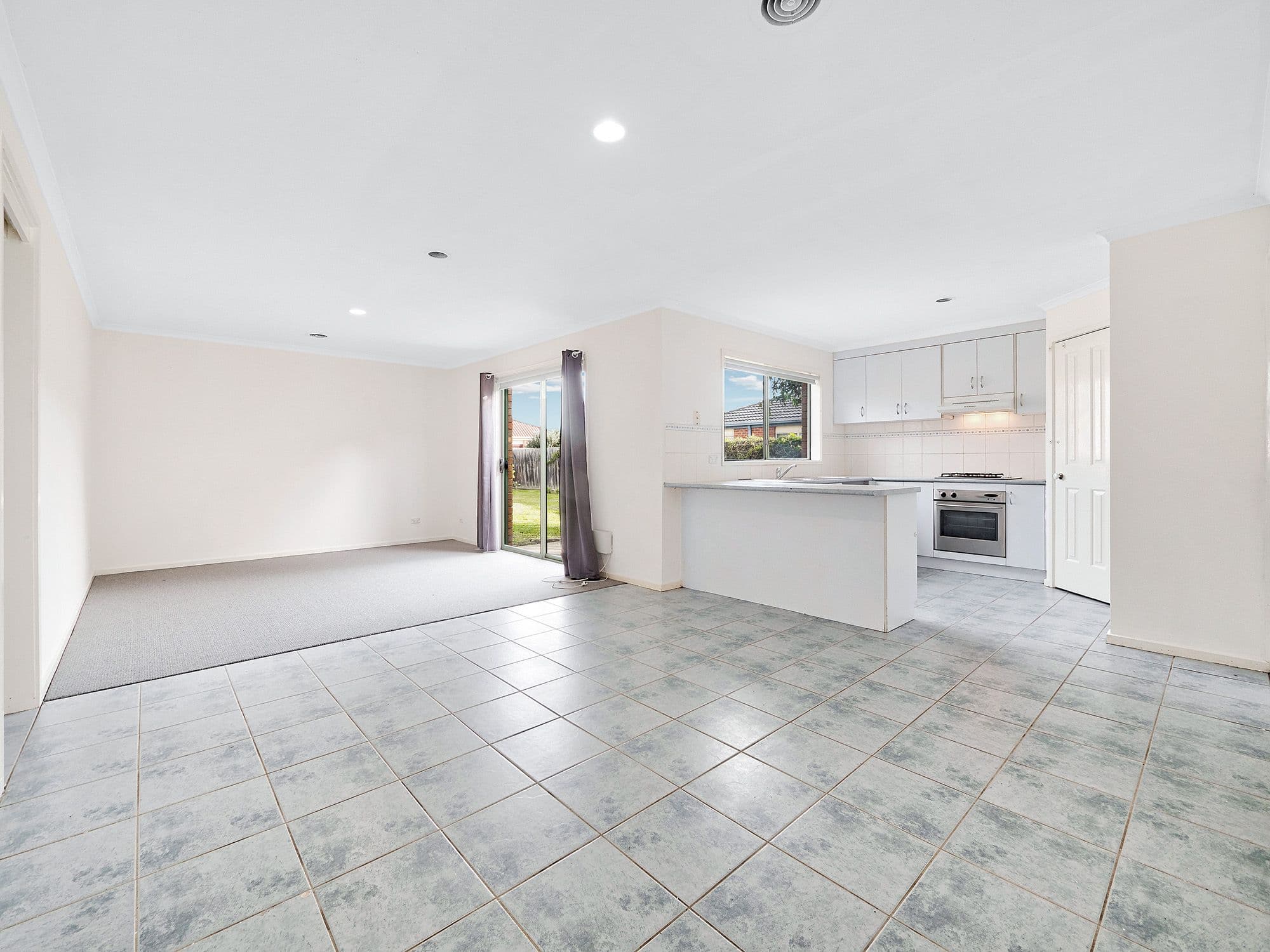 107 Raisell Road, Cranbourne West VIC 3977, Cranbourne West - Thumbnail 7