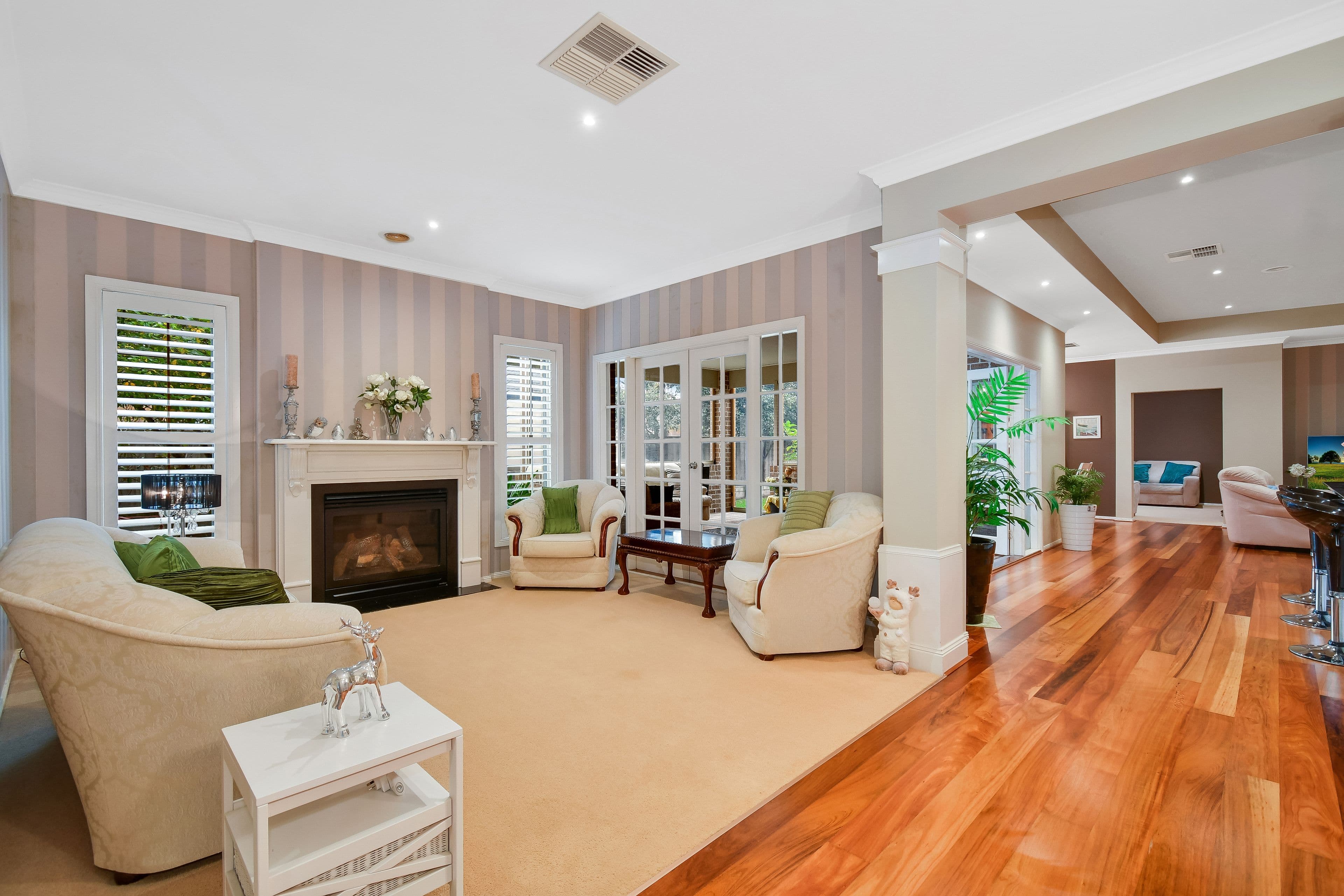 13 Mccubbin Avenue, Pakenham VIC 3810, Pakenham - Thumbnail 2